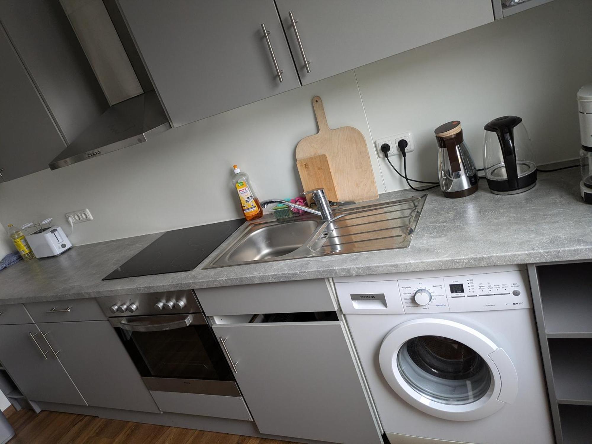 Schoene Einfache Ferienwohnung Zwischen Stadt Und Meer Вільгельмсгафен Екстер'єр фото